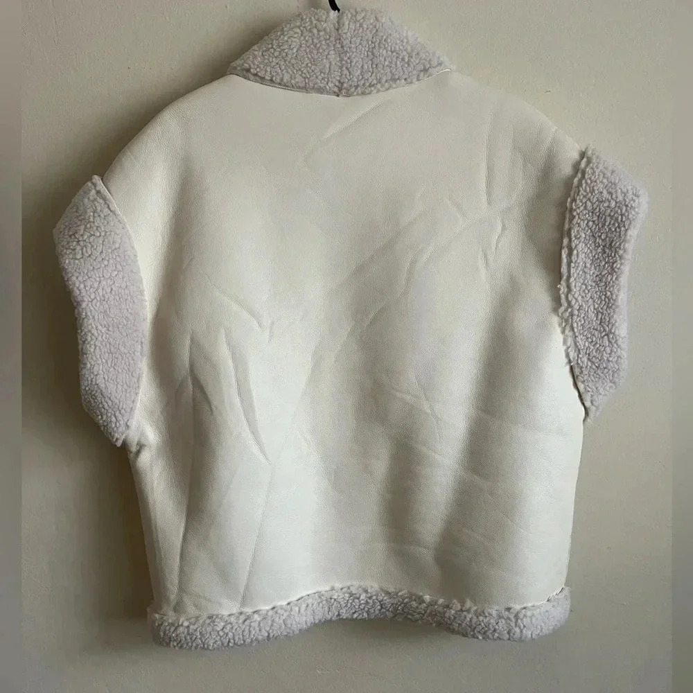 Poppy faux leather vest in ivory - Picture 2 of 6